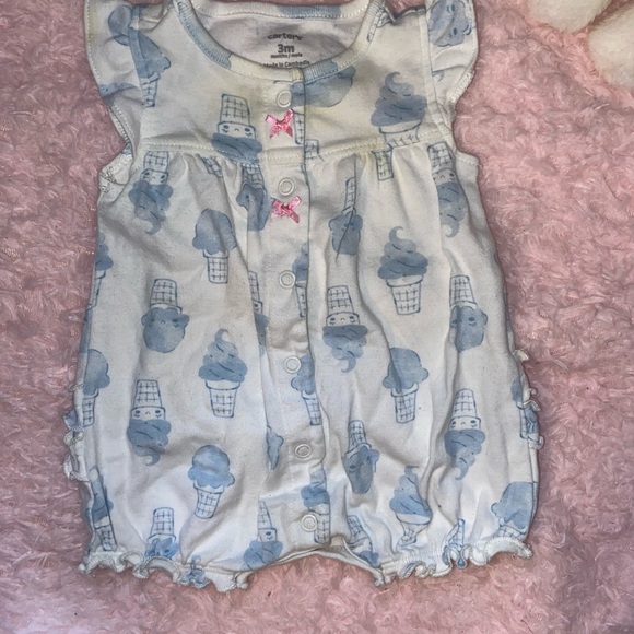 Carter’s Rompers - Picture 4 of 4